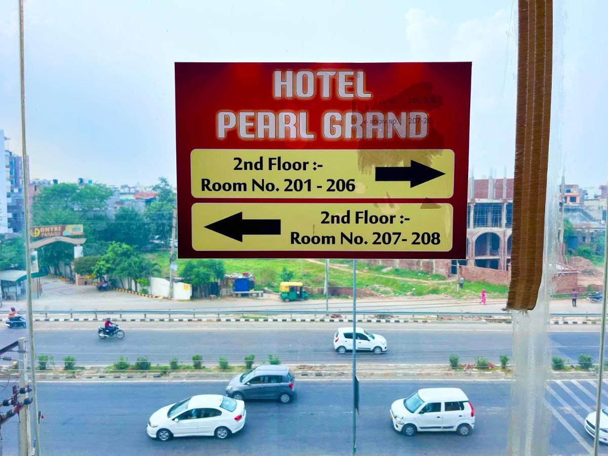 Hotel The Pearl, Zirakpur - A Luxury Family Hotel Chandīgarh Exteriör bild