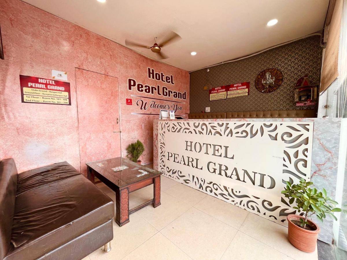 Hotel The Pearl, Zirakpur - A Luxury Family Hotel Chandīgarh Exteriör bild